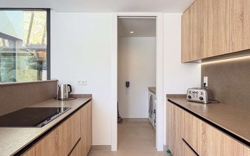 Property slide 22
