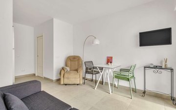 Property slide 3