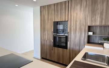 Property slide 80