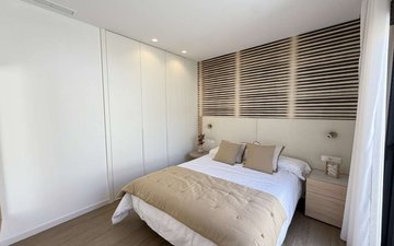 Property slide 18