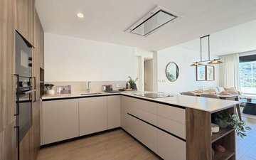 Property slide 73