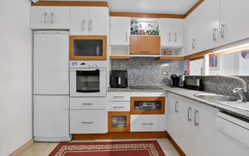 Property slide 18