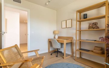 Property slide 48
