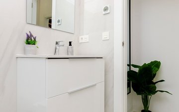 Property slide 44
