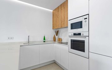 Property slide 21