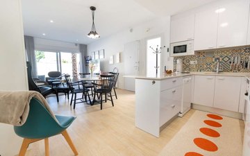 Property slide 14