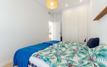 Property slide 25