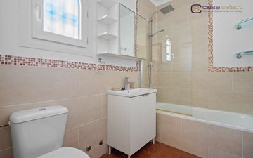 Property slide 17
