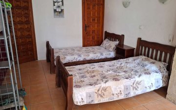 Property slide 19