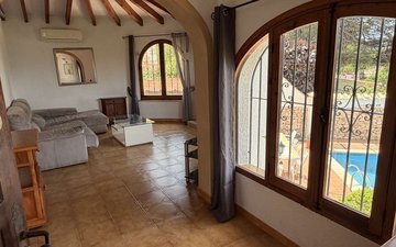 Property slide 31