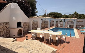 Property slide 37