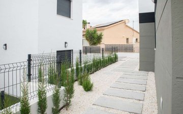 Property slide 10