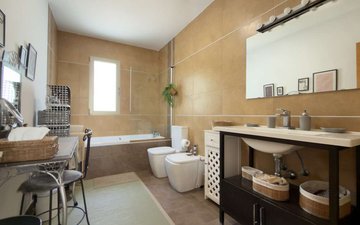 Property slide 25