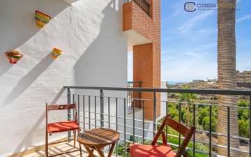 Property slide 10