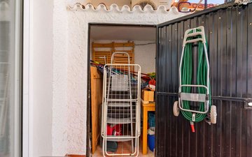 Property slide 17