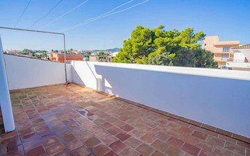 Property slide 14