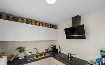 Property slide 7