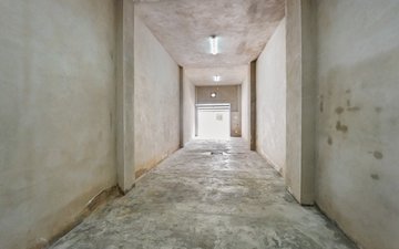 Property slide 14