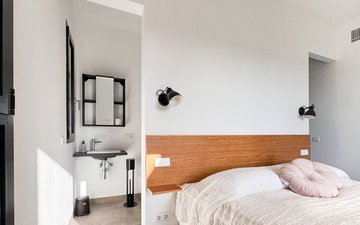 Property slide 19
