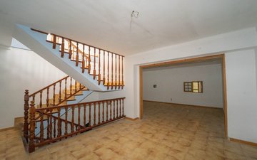 Property slide 6