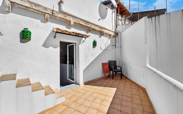 Property slide 49