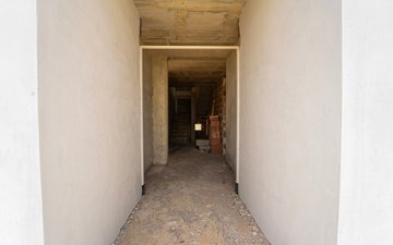 Property slide 21
