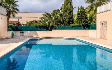 Property slide 17