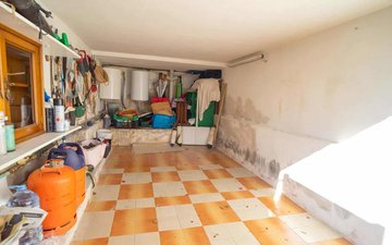 Property slide 15