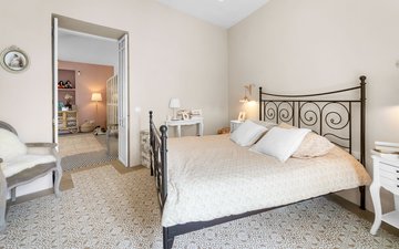 Property slide 31