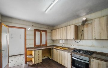 Property slide 9