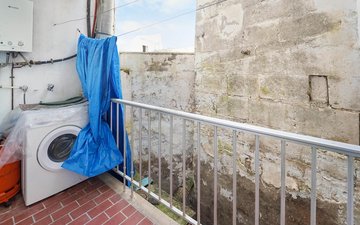 Property slide 6