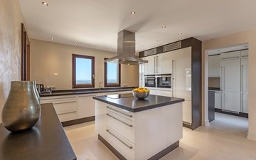 Property slide 7