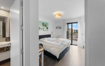Property slide 21