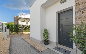 Property slide 19