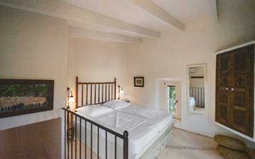 Property slide 28
