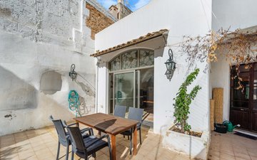 Property slide 39
