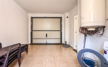 Property slide 21