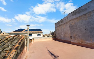 Property slide 27