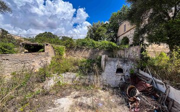 Property slide 4