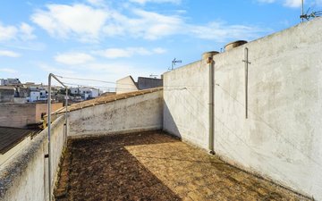 Property slide 5