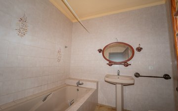 Property slide 5