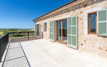 Property slide 22