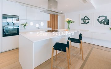 Property slide 10