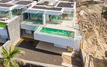 Property slide 5
