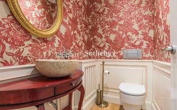 Property slide 19