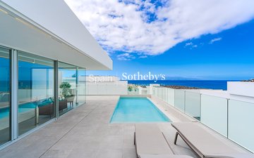 Property slide 15