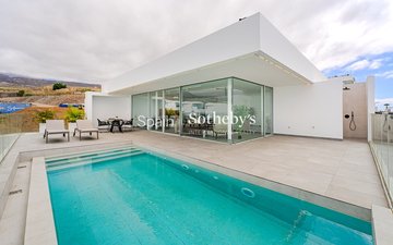 Property slide 19