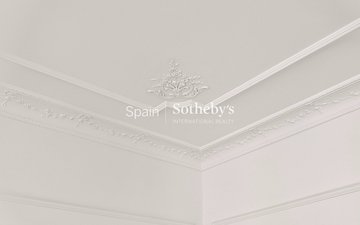 Property slide 22