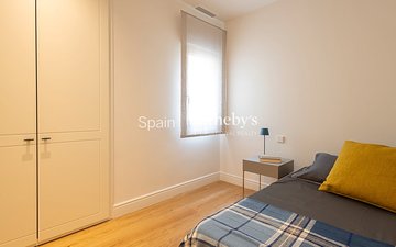 Property slide 21