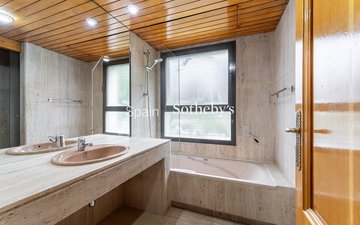 Property slide 18